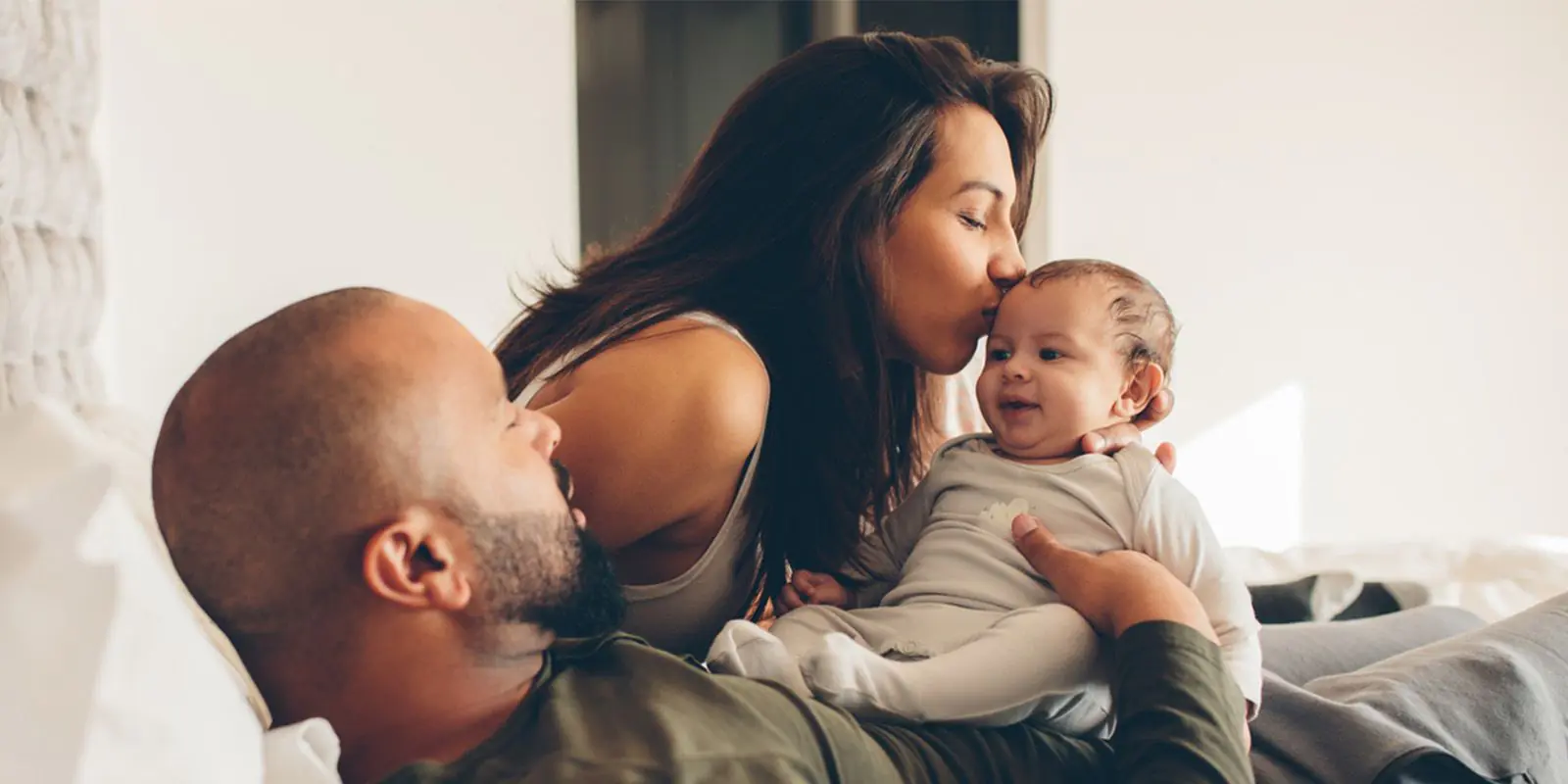 Bonding With Your Newborn.jpg