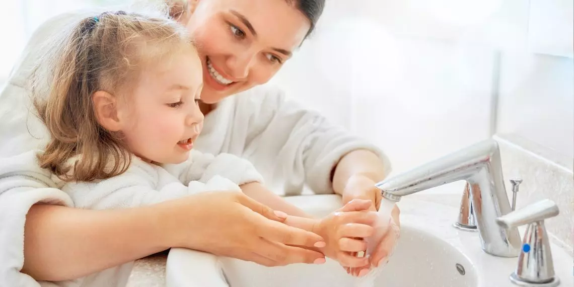 Home care and hygiene tips for treating pink eye