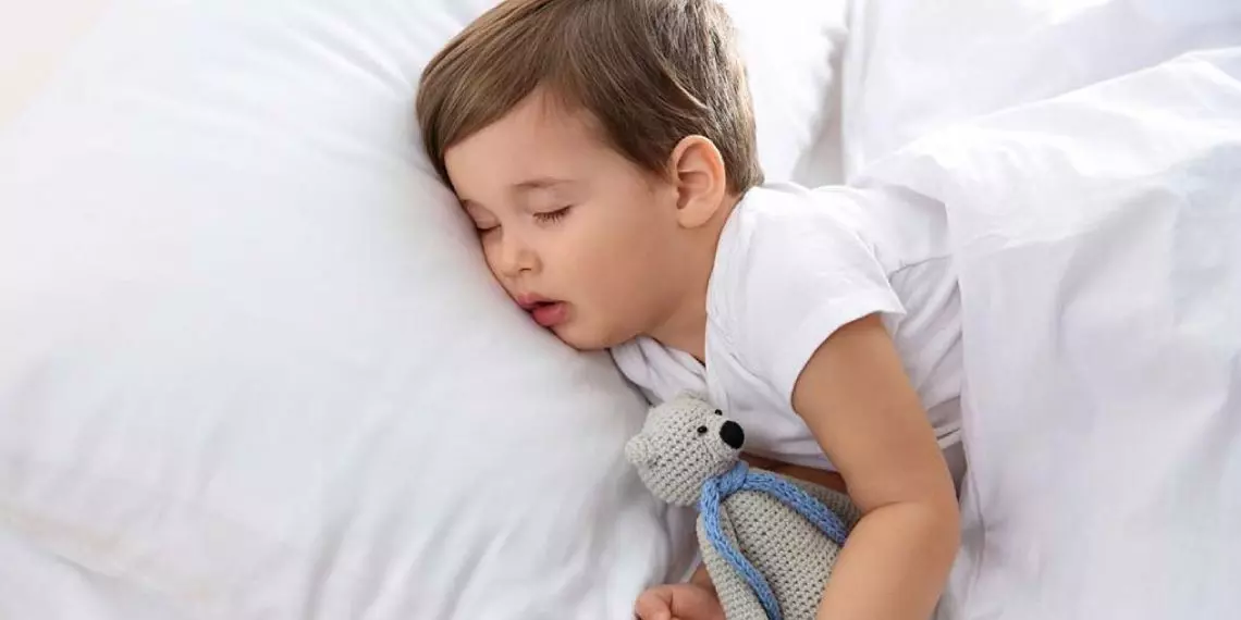 What Actually Helps Kids Sleep in Summer