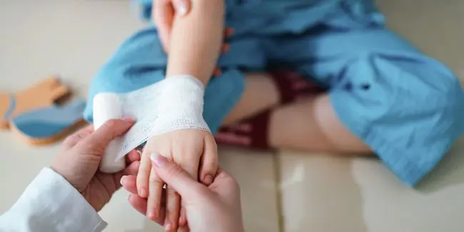 Northwest Family Clinics - First Aid Basics